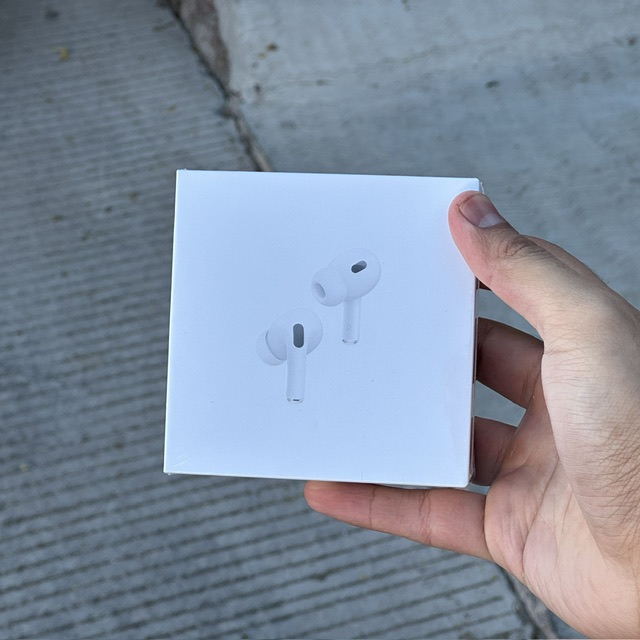 AirPods Pro 2G.