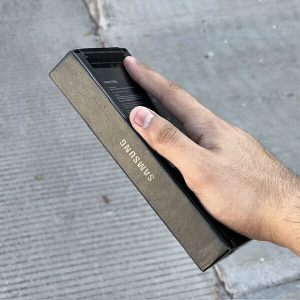 Samsung Galaxy Z Flip 6 5G.