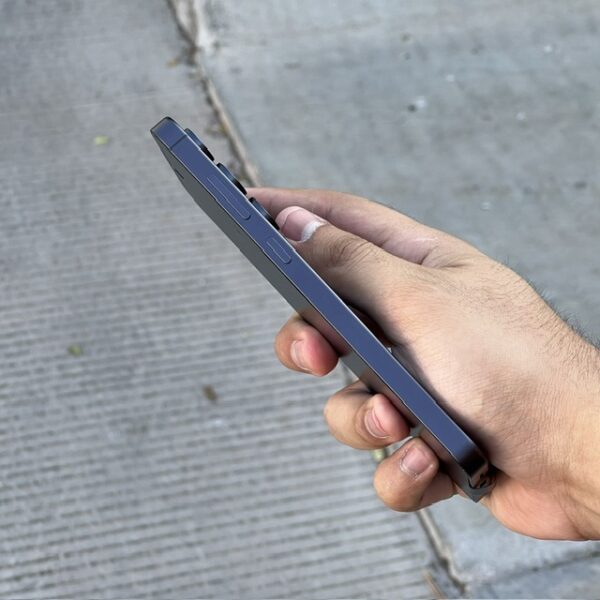Samsung Galaxy S24 FE 5G.