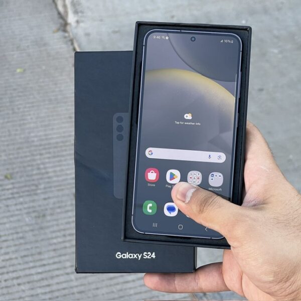 Samsung Galaxy S24 5G.