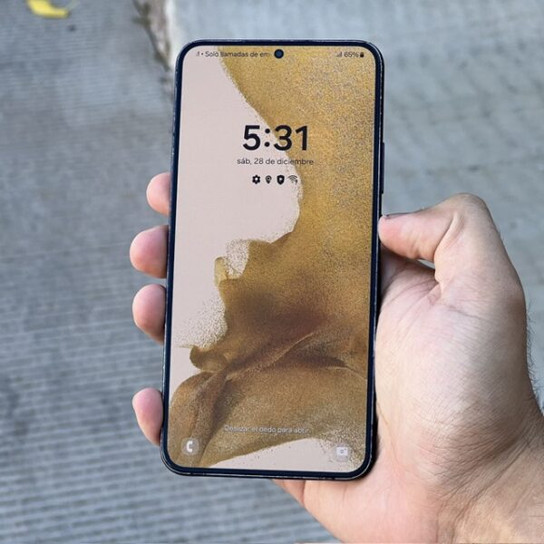 Samsung Galaxy S22 Plus 5G.