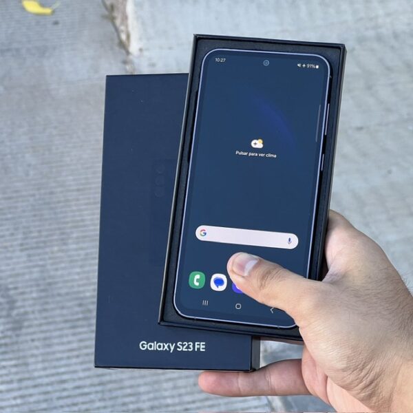 Samsung Galaxy S23 FE 5G.