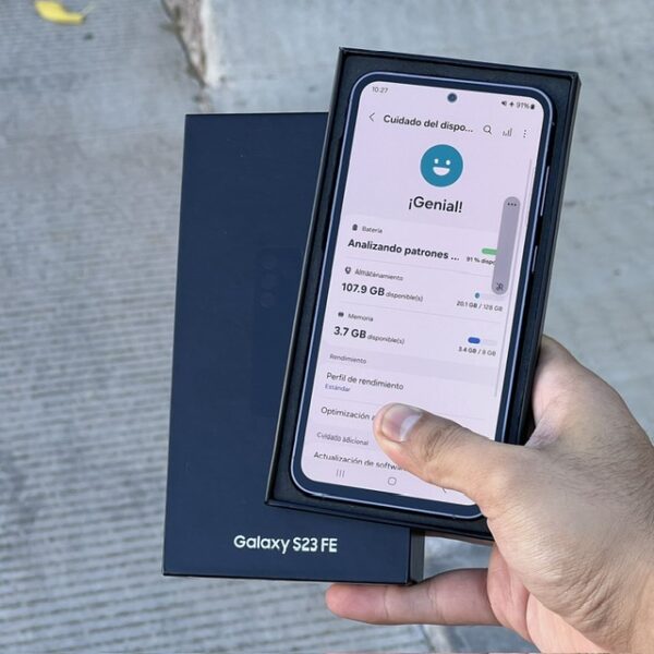 Samsung Galaxy S23 FE 5G.