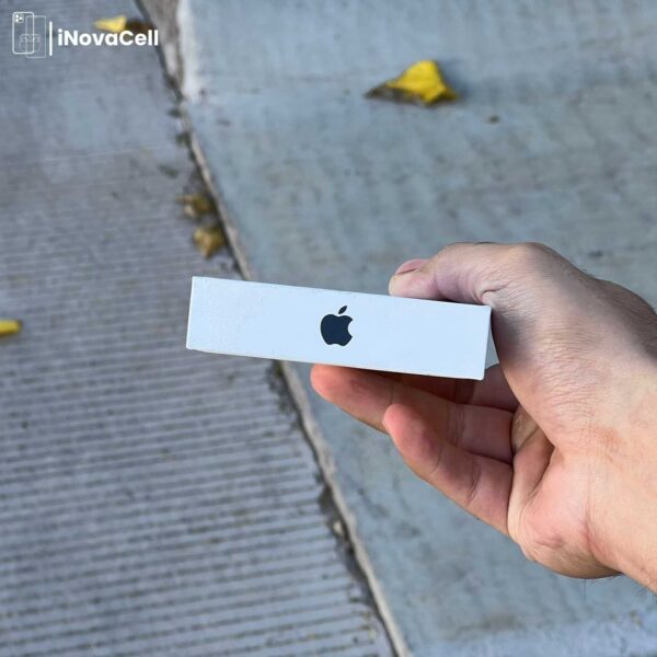 Apple iPhone 17 Air.