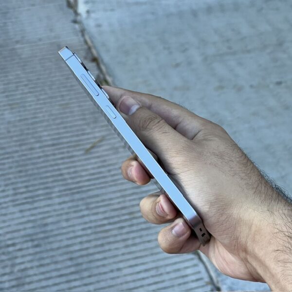 Samsung Galaxy S25 Plus 5G.