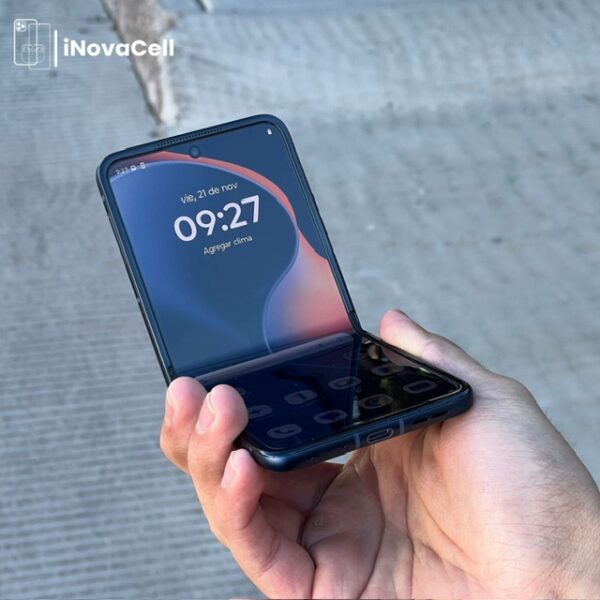 Motorola Razr 60 (2025).