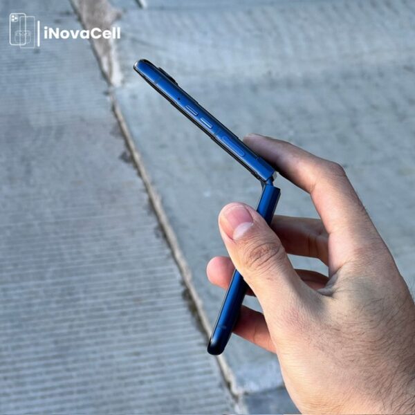 Motorola Razr 60 (2025).