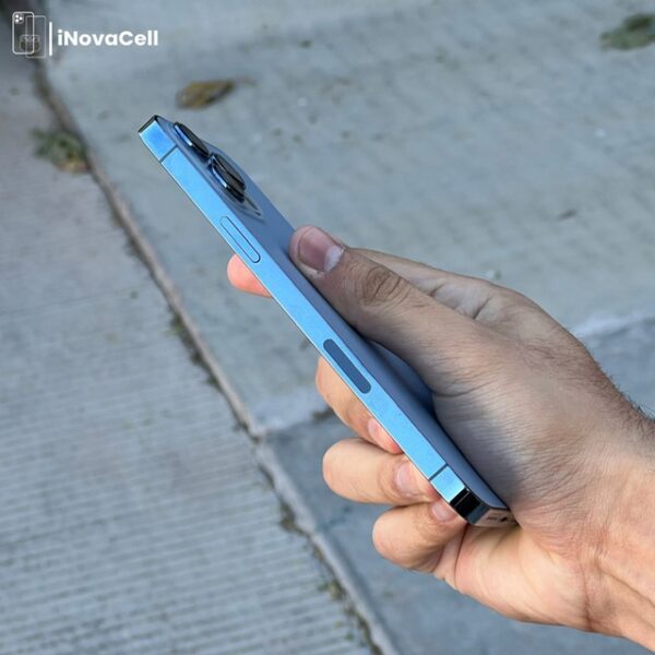 Apple iPhone 13 Pro Max.