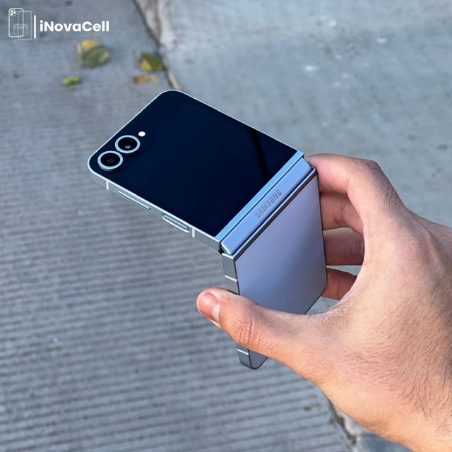 Samsung Galaxy Z Flip 6 5G.