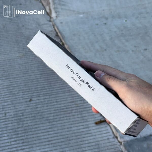 Google Pixel Watch 4 45mm.