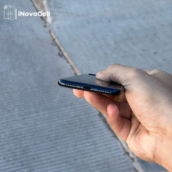 Apple iPhone SE 2022.