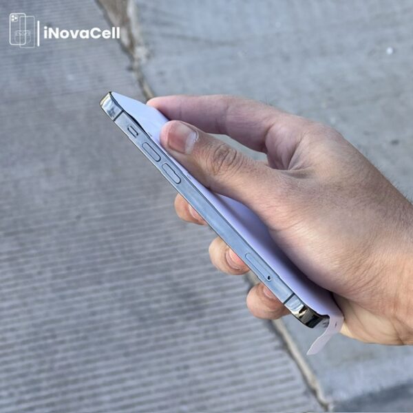 Apple iPhone 12 Pro.