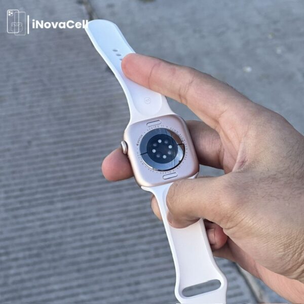 Apple Watch Series 11 42MM.