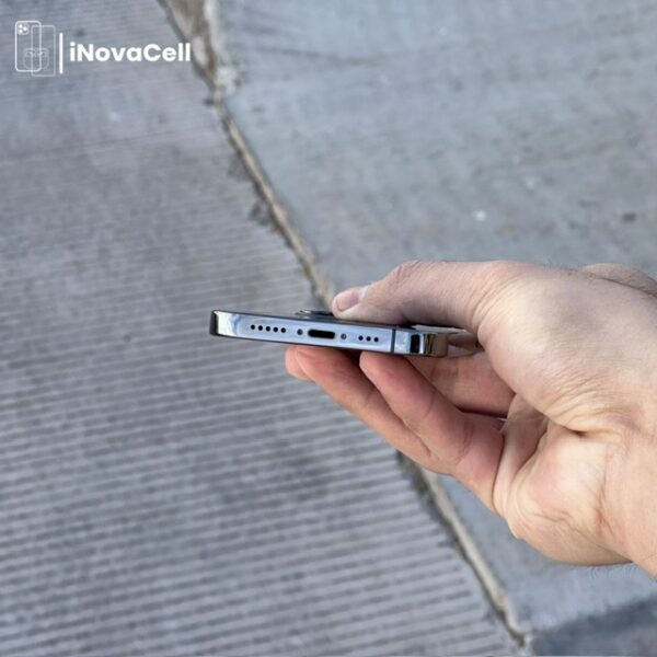 Apple iPhone 12 Pro.