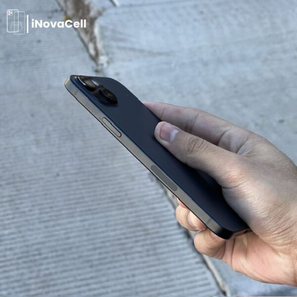 Apple iPhone 15 Plus.