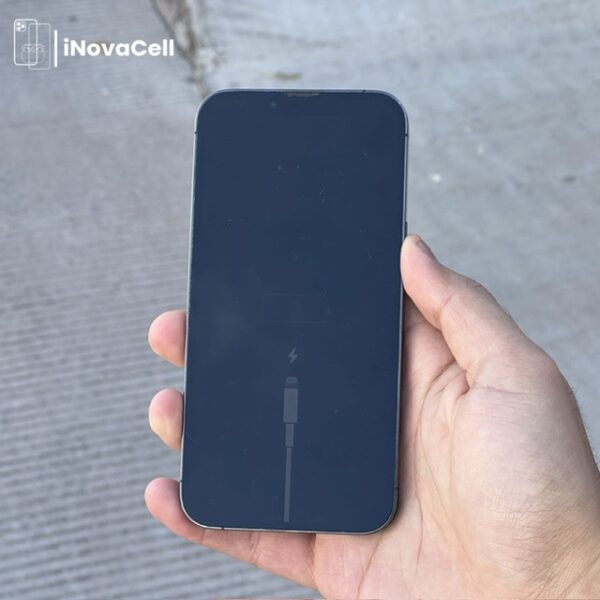 Apple iPhone 13 Pro.