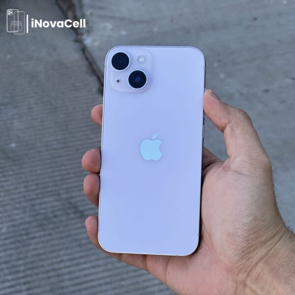 Apple iPhone 14.