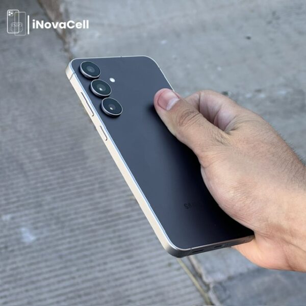 Samsung Galaxy S25 FE 5G.