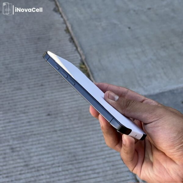Apple iPhone 17.