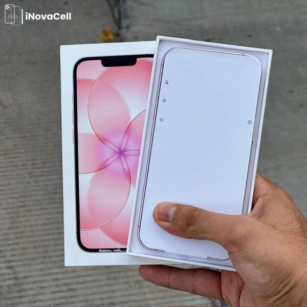 Copia de Android calle - 11 Apple iPhone 17E.