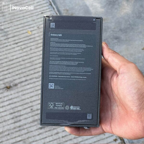 Samsung Galaxy S25 5G.