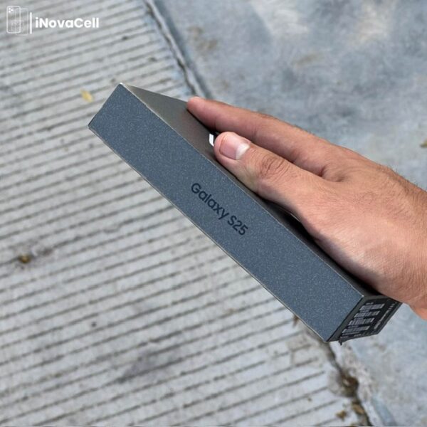Samsung Galaxy S25 5G.