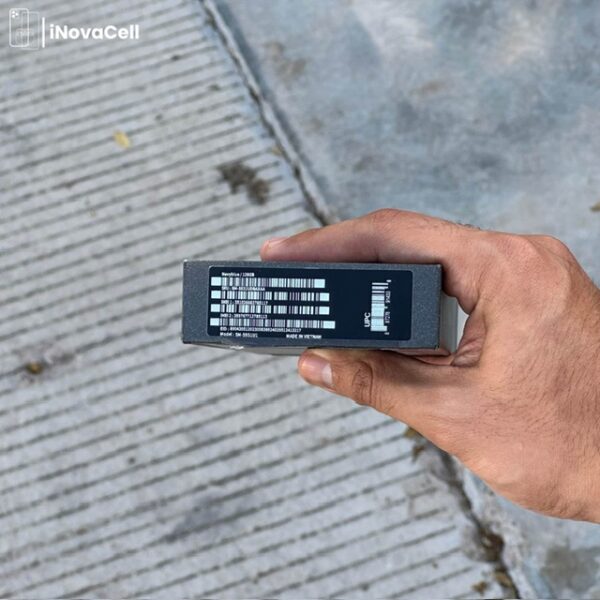 Samsung Galaxy S25 5G.