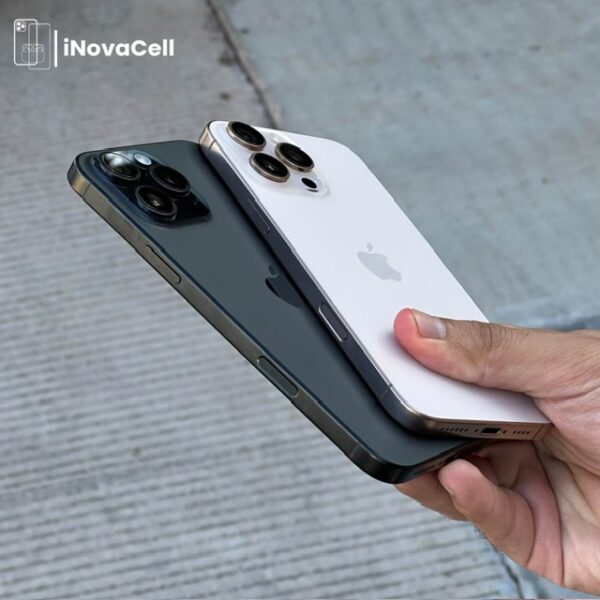 Apple iPhone 16 Pro Max.