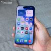 Copia de Android calle - 2 Apple iPhone 16 Pro Max.