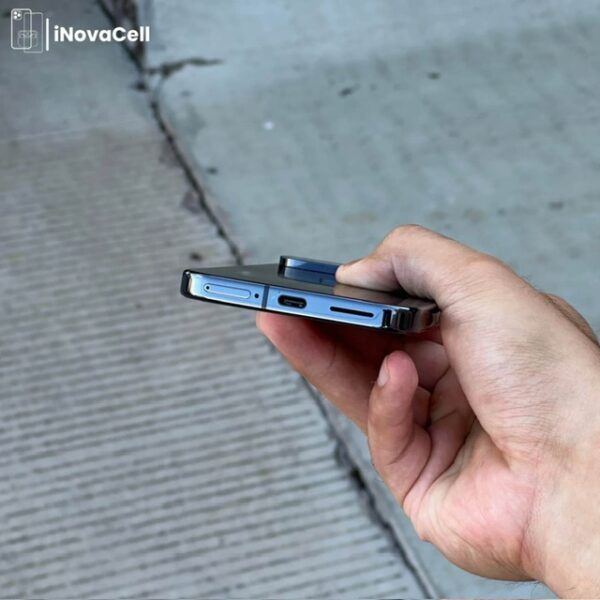 Copia de Android calle - 22 Google Pixel 10 Pro XL.