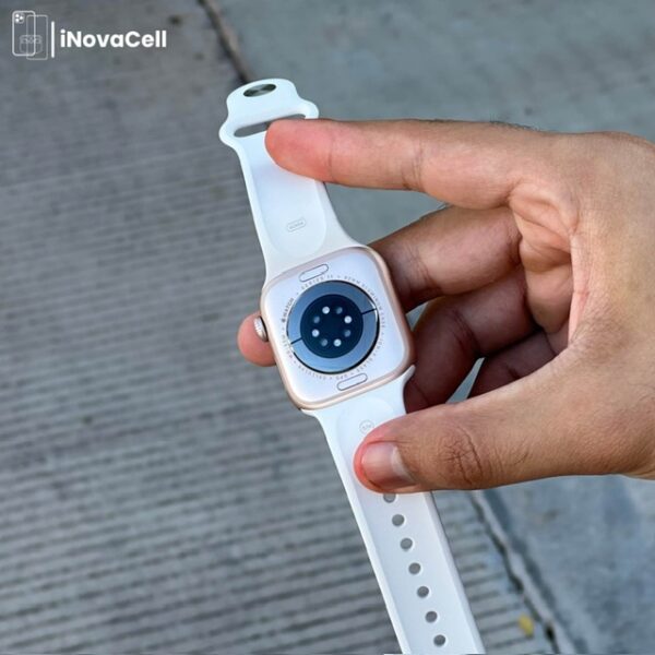 Apple Watch Series 11 de 42mm.