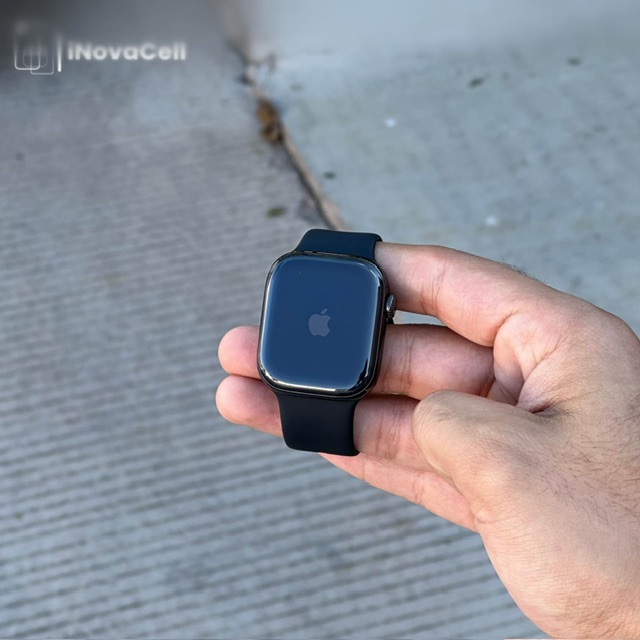 Apple Watch Series 11 de 42mm (Caja de titanio).