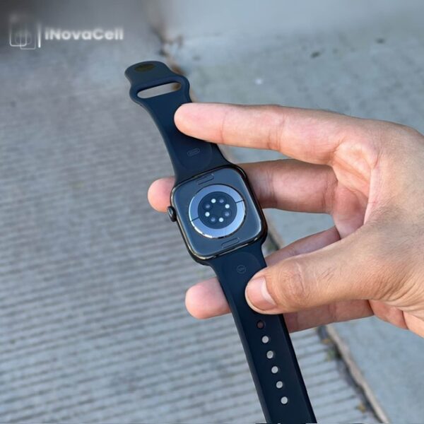 Copia de Android calle - 11 Apple Watch Series 11 de 42mm (Caja de titanio).