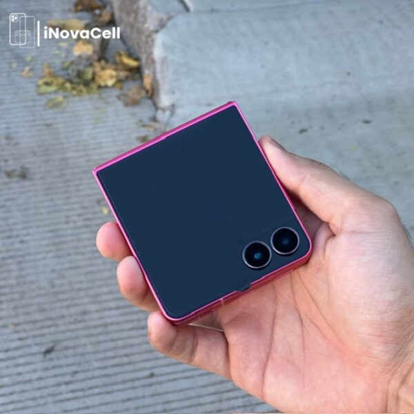 Samsung Galaxy Z Flip 7 5G.