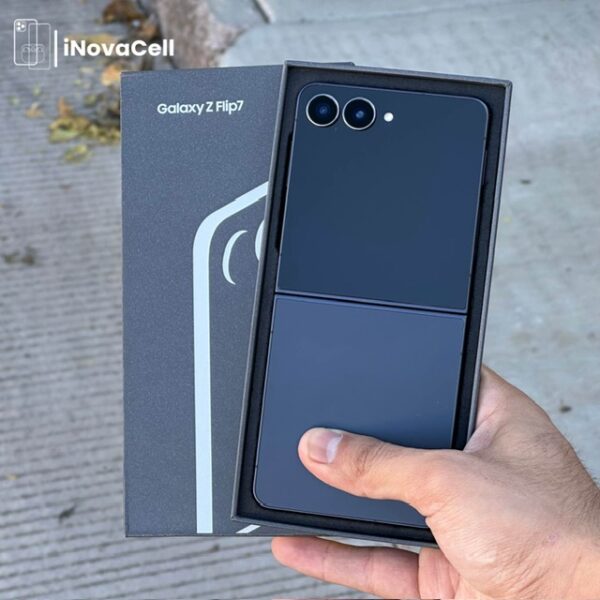 Samsung Galaxy Z Flip 7 5G.