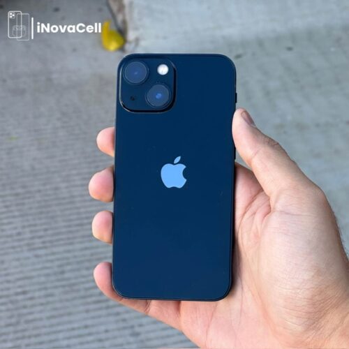 Apple iPhone 13 Mini.